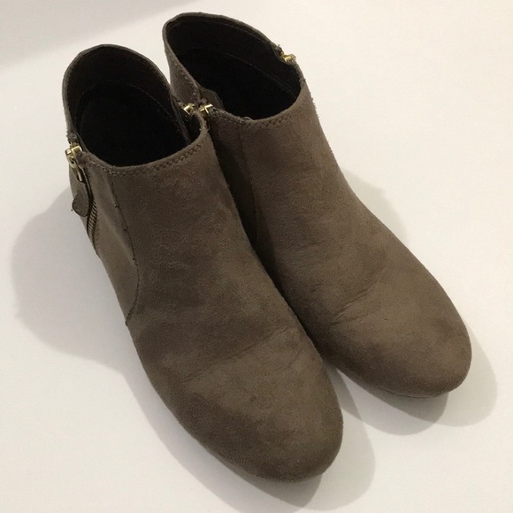 taupe flat ankle boots